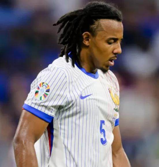 1743395947972038729.png 百家乐官网-巴西队咋了?停在时间里 落后于时代 忽视新趋势!