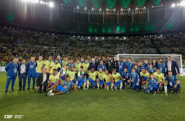 Baccarat Gaming-完胜智利！安切洛蒂晒巴西队大合照：难忘的马拉卡纳