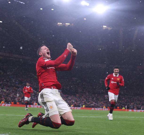 1678399020147008061.jpg 【欧联杯】拉师傅安东尼B费窝窝破门,曼联4-1贝蒂斯