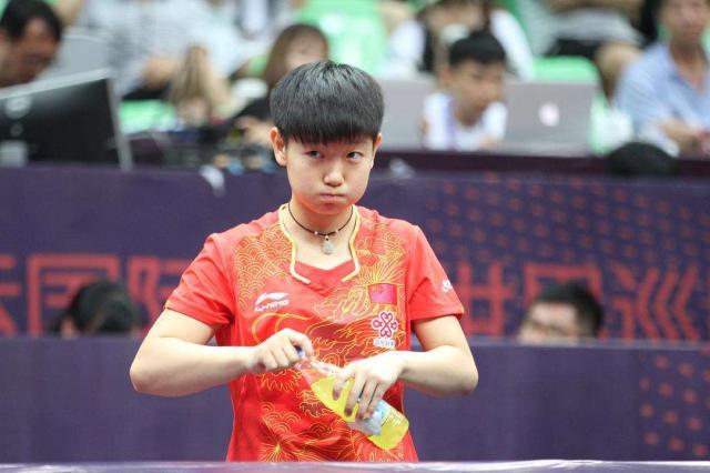 【夜读】中卫全部伤停，米兰冬窗还不进补吗？