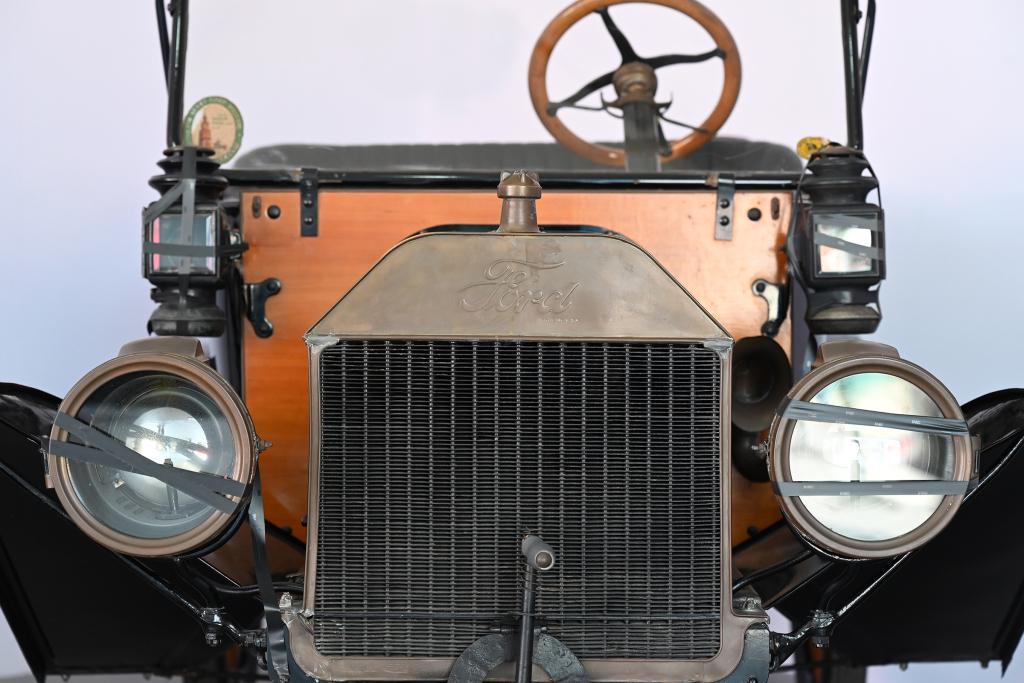 在线下注-魔都眼｜上海汽车文化节联动F1启幕，这些经典车头你认识吗