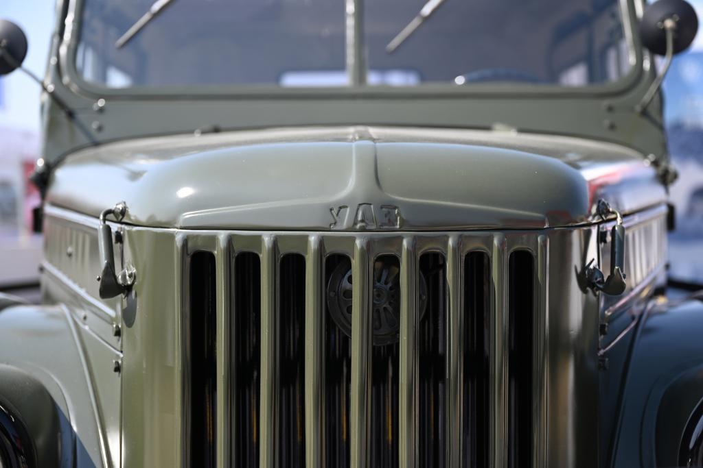 在线下注-魔都眼｜上海汽车文化节联动F1启幕，这些经典车头你认识吗