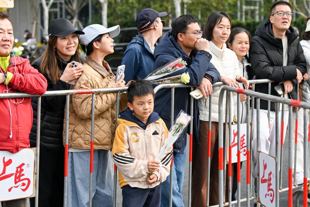 Baccarat Gaming-魔都眼｜世界跑者大聚会！上海半马吸引60多个国家和地区的选手